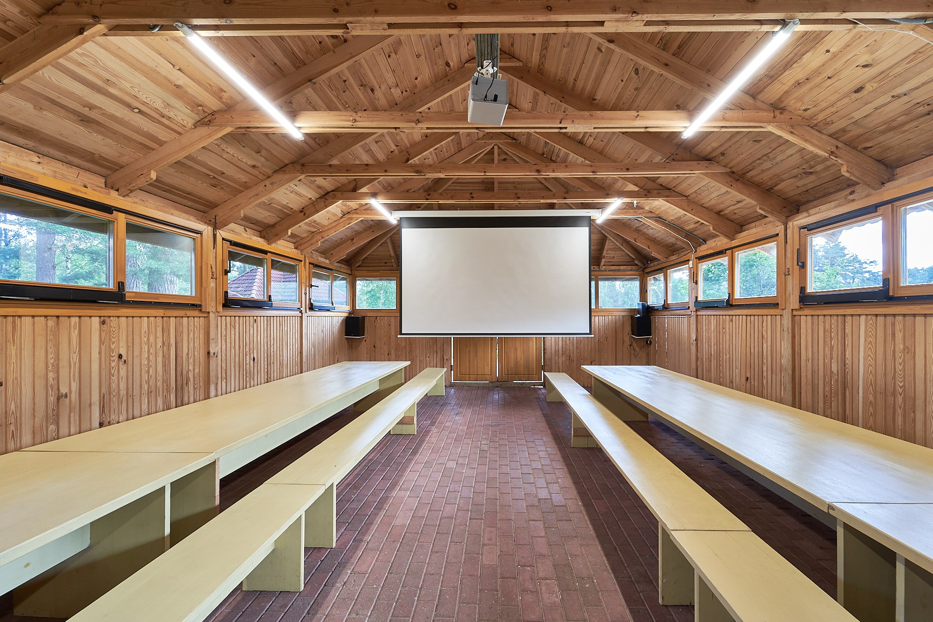 Большая беседка фото 4